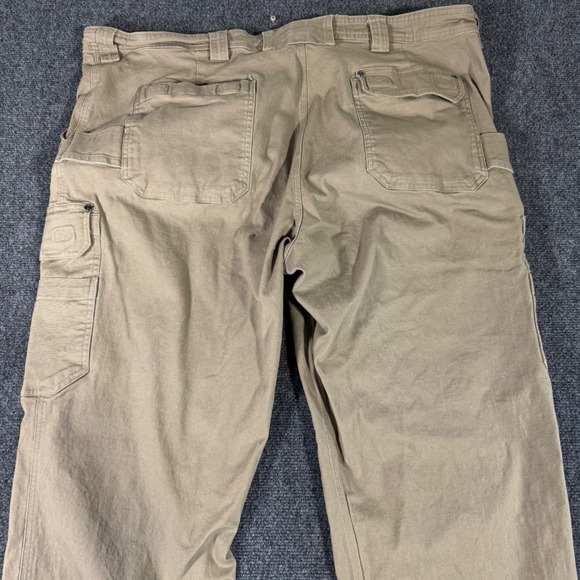 Duluth Trading Flex Fire Hose Relaxed Fit Cargo Pants Khaki Mens 46x32 - Picture 5 of 6